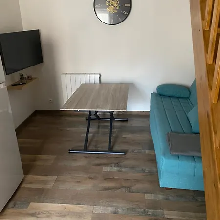 3 T1 Meuble 86320 Apartmán *