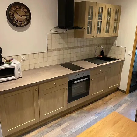 Apartmán 3 T1 Meuble 86320 *