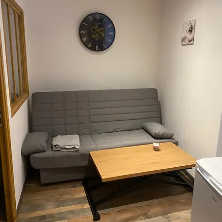 3 T1 Meuble 86320 Apartmán *